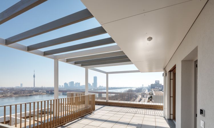 Completion Handelskai